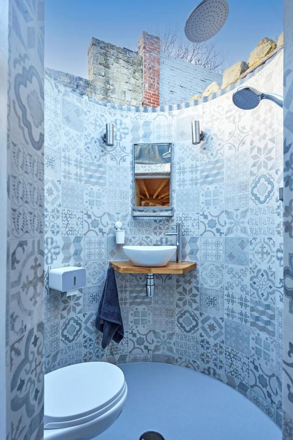 Puckaster Cove Luxury Yurt